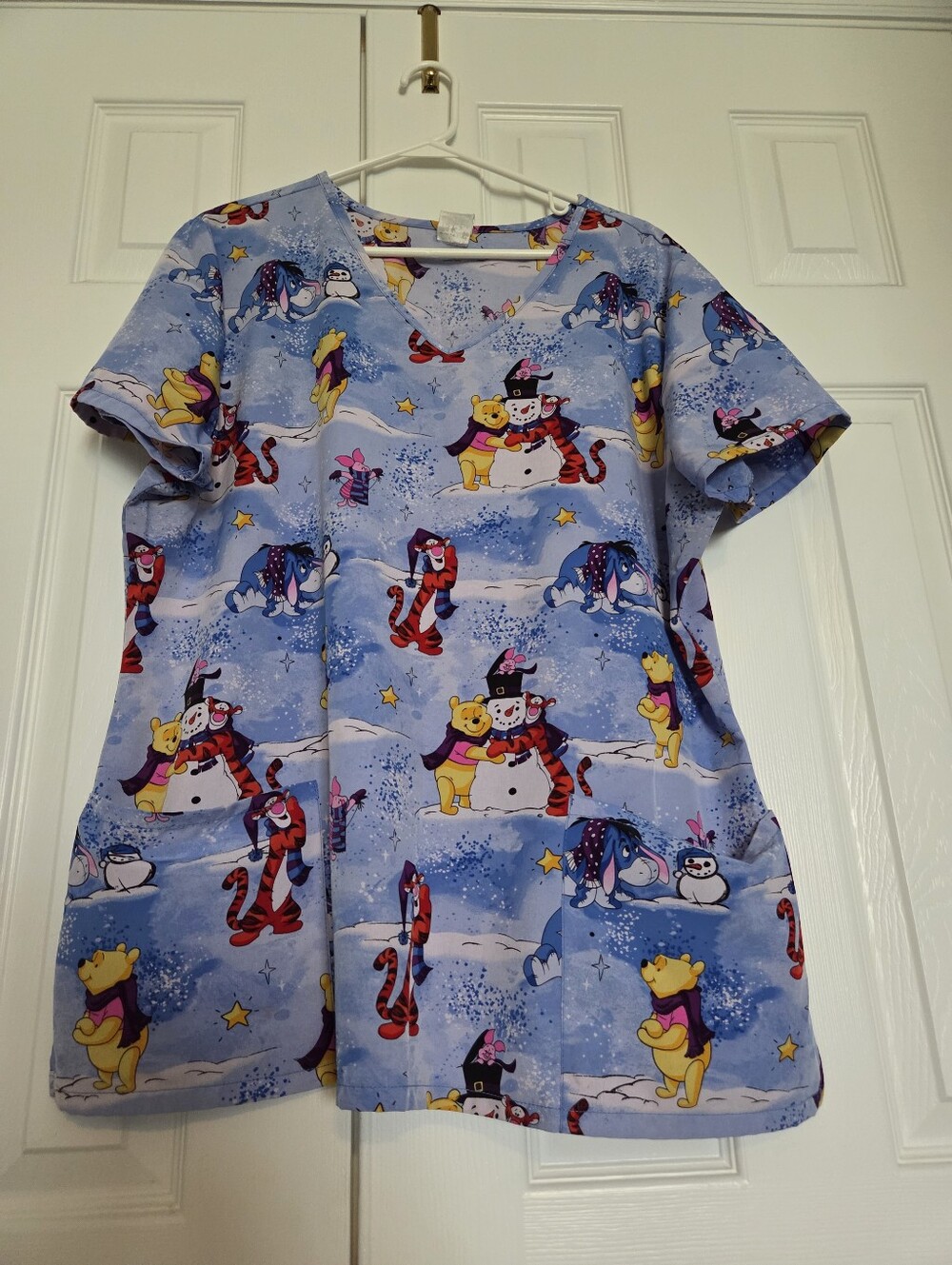 Vintage Winnie The Pooh Wintery Scrub Top